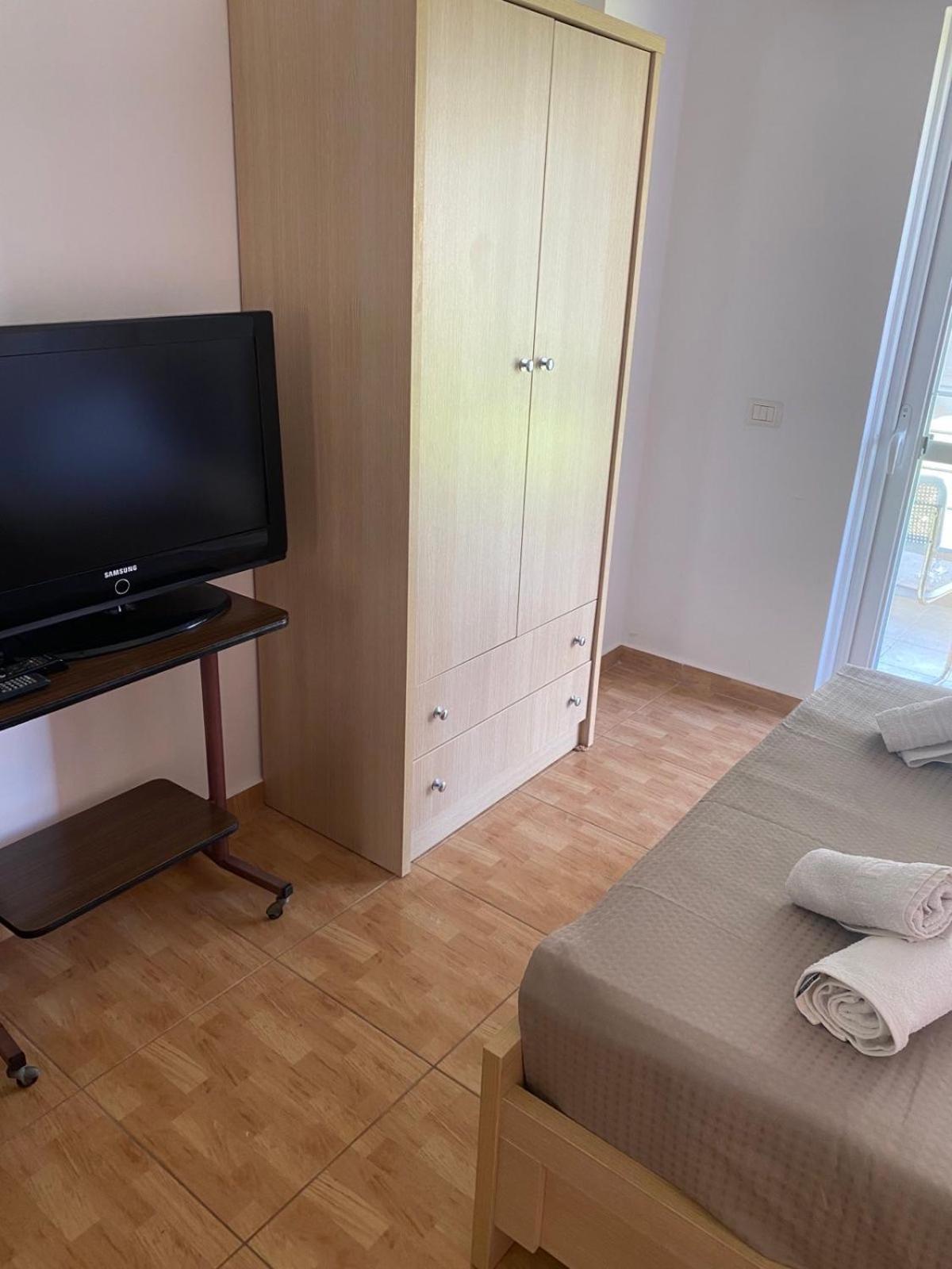 Ilias Family Rooms Himare Luaran gambar